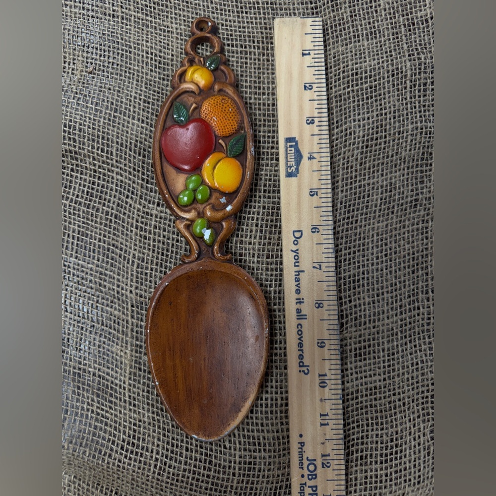 Vintage Sexton USA Fruit Wall Hanging Spoon – Mid Century Kitchen Decor - Picture 5 of 7
